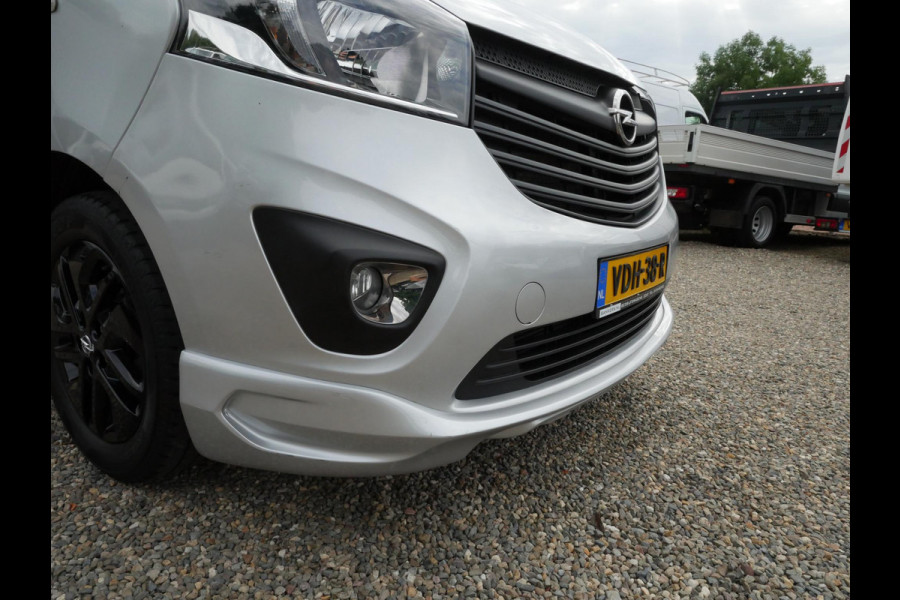 Opel Vivaro 1.6 CDTI 145PK, L2, Dubbel Cabine, Airco, 2 x Schuifdeur, Irmscher uitvoering