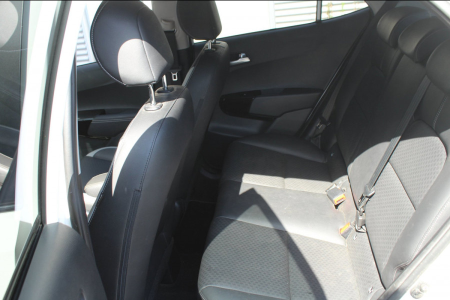 Kia Picanto 1.0 T-GDI 100pk X-Line NL-Auto NAP Clima Camera LMV Leder