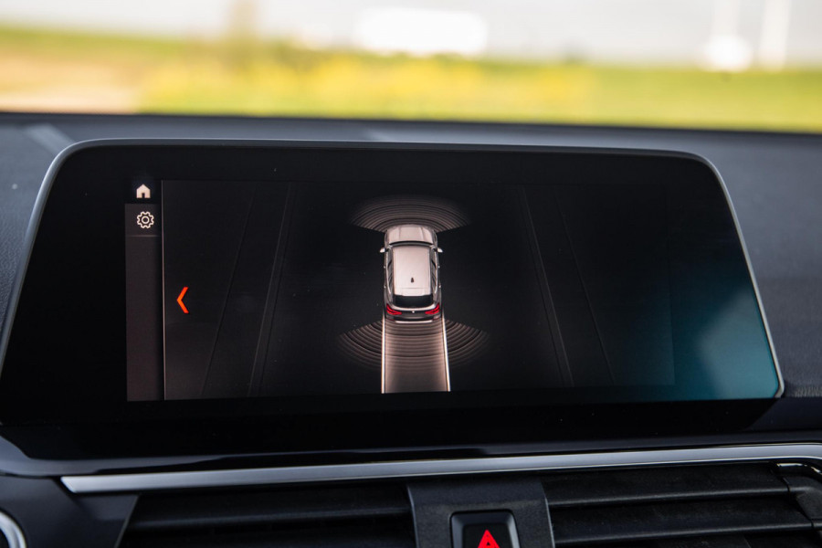 BMW X3 xDrive30e Executive CARPLAY / STOELVERWARMING / DEALER ONDERHOUDEN / LEER