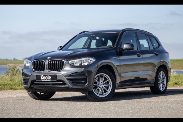 BMW X3 xDrive30e Executive CARPLAY / STOELVERWARMING / DEALER ONDERHOUDEN / LEER