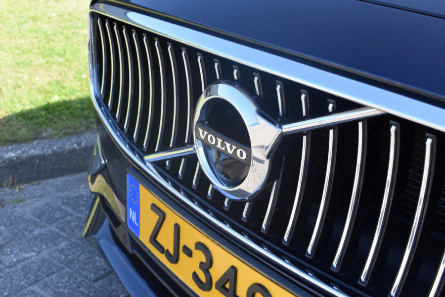 Volvo S90 T4 190PK Business Luxury + | Trekhaak | BLIS | 360 Camera | Stoel Verwarm. V+A | Pano |