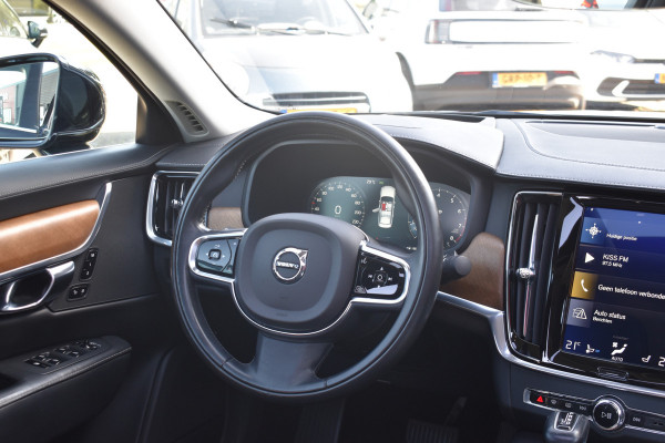 Volvo S90 T4 190PK Business Luxury + | Trekhaak | BLIS | 360 Camera | Stoel Verwarm. V+A | Pano |