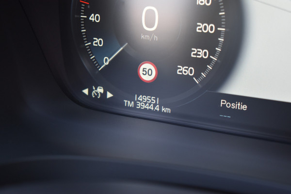 Volvo S90 T4 190PK Business Luxury + | Trekhaak | BLIS | 360 Camera | Stoel Verwarm. V+A | Pano |