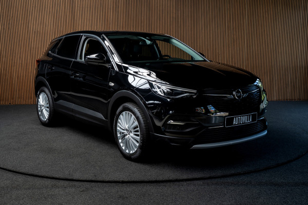 Opel Grandland X 1.2 Turbo Aut. Leer Navi Camera PDC Climate Stoelverwarming voor en achter Stuurverwarming Carplay Cruise LM velgen