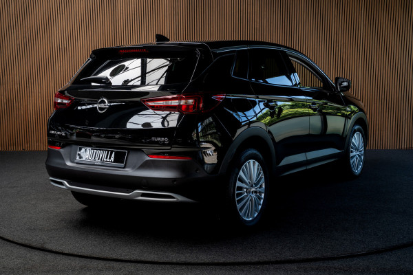 Opel Grandland X 1.2 Turbo Aut. Leer Navi Camera PDC Climate Stoelverwarming voor en achter Stuurverwarming Carplay Cruise LM velgen