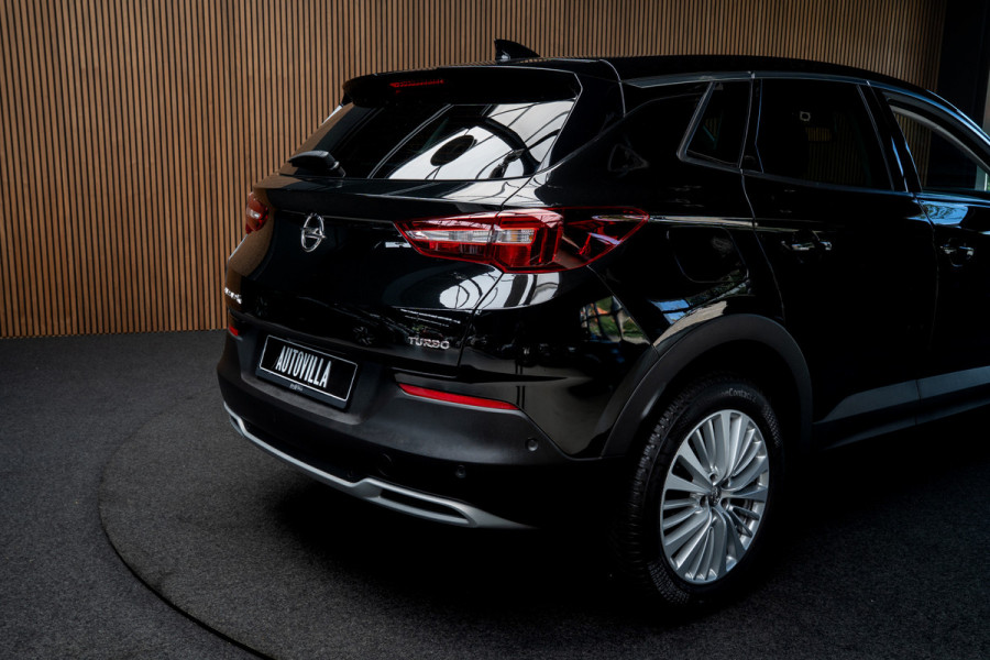 Opel Grandland X 1.2 Turbo Aut. Leer Navi Camera PDC Climate Stoelverwarming voor en achter Stuurverwarming Carplay Cruise LM velgen
