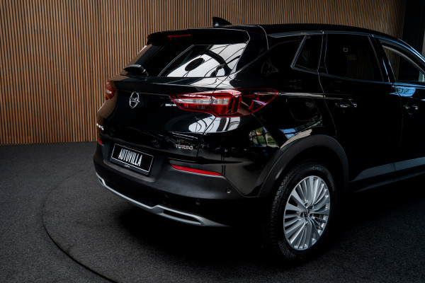Opel Grandland X 1.2 Turbo Aut. Leer Navi Camera PDC Climate Stoelverwarming voor en achter Stuurverwarming Carplay Cruise LM velgen