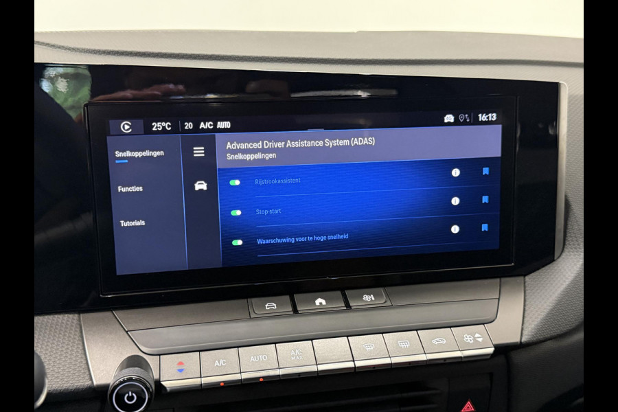 Opel Astra Sports Tourer 1.2 Turbo Business Edition Navi Wireless Carplay 10" Sscherm Camera/PDC LED 2-zone Airco Keyless Start 17 inch LMV
