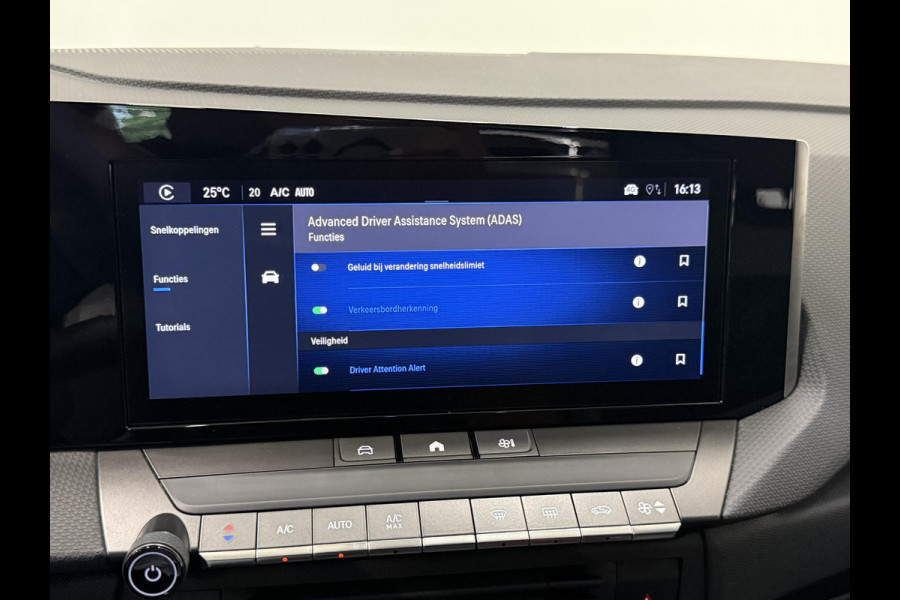 Opel Astra Sports Tourer 1.2 Turbo Business Edition Navi Wireless Carplay 10" Sscherm Camera/PDC LED 2-zone Airco Keyless Start 17 inch LMV