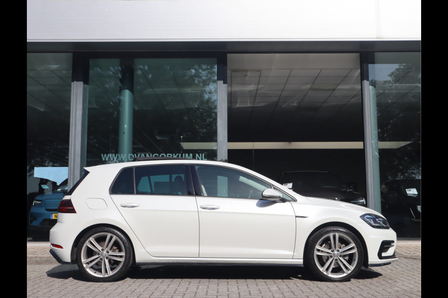 Volkswagen Golf 1.5 TSI Highline Pano / Led / Navi / Elekramen / R-Line / Dealer onderhouden