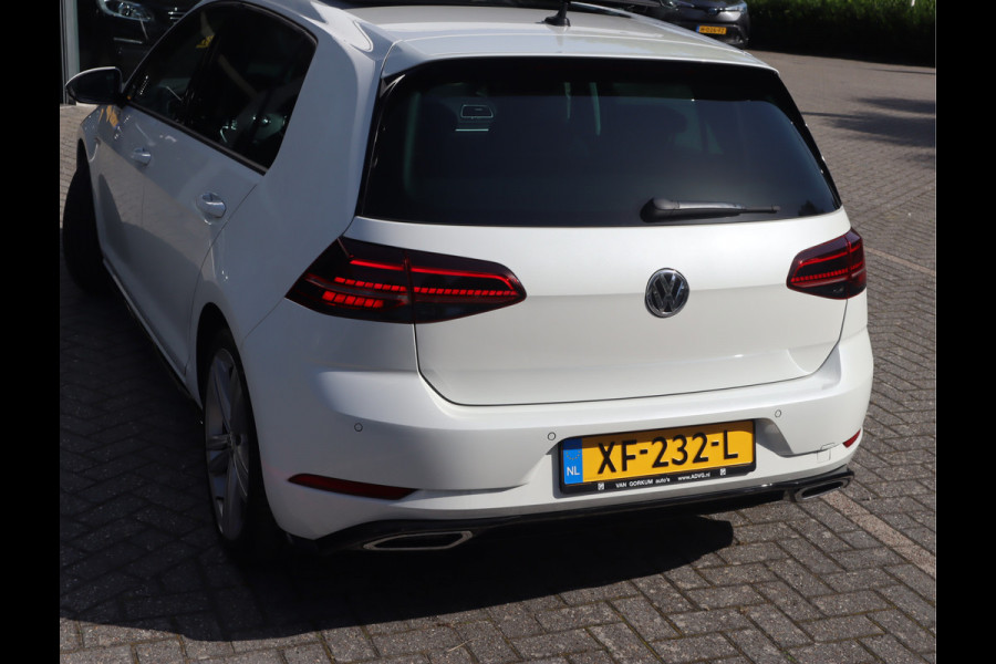 Volkswagen Golf 1.5 TSI Highline Pano / Led / Navi / Elekramen / R-Line / Dealer onderhouden