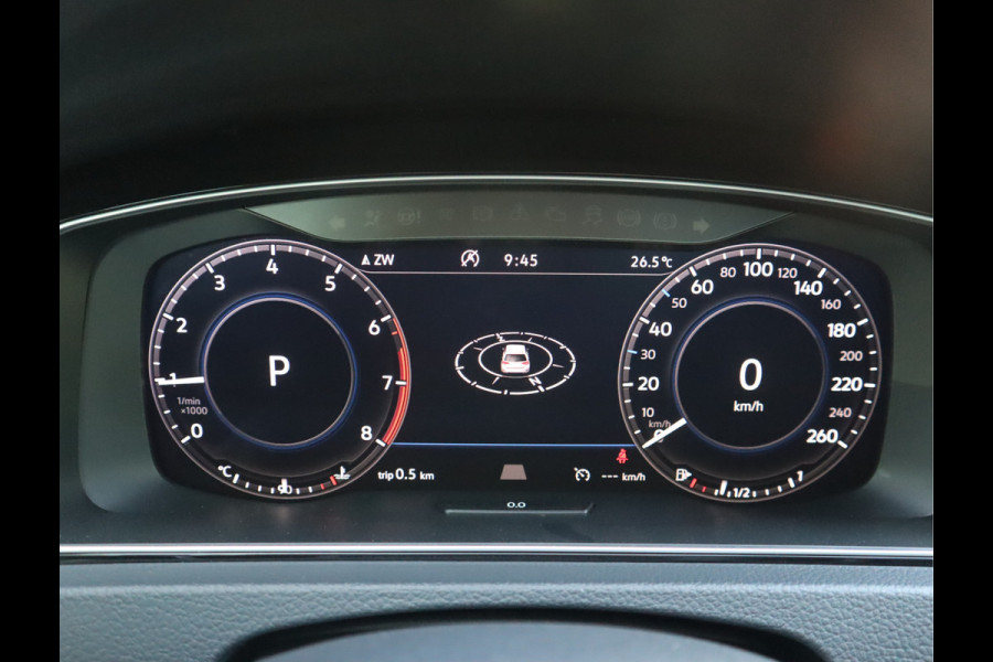 Volkswagen Golf 1.5 TSI Highline Pano / Led / Navi / Elekramen / R-Line / Dealer onderhouden