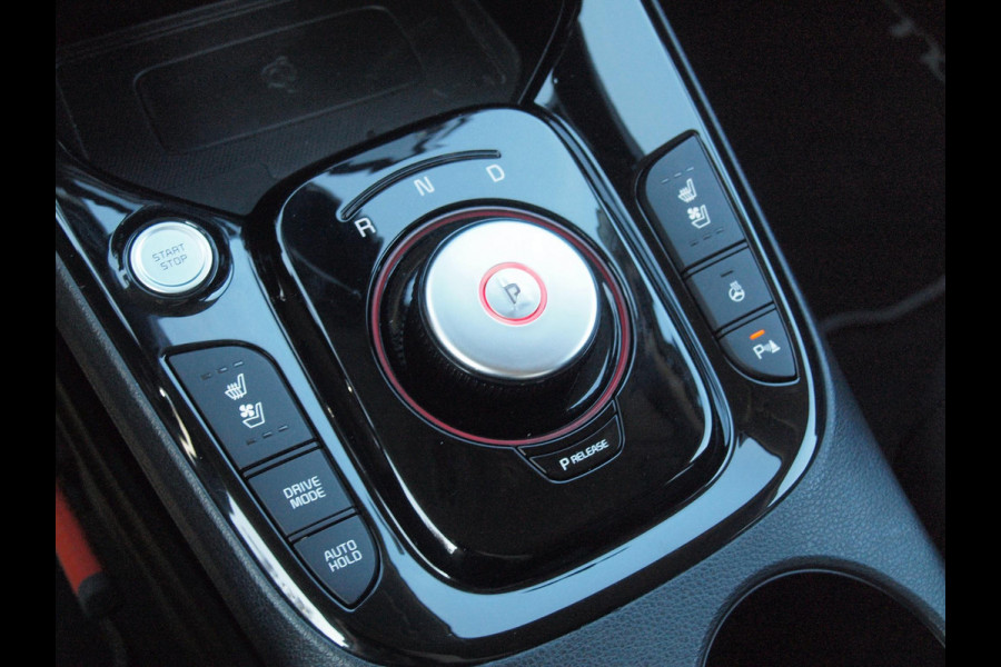 Kia e-Soul ExecutiveLine 64 kWh | Camera | Trekhaak | Harman Kardon | Head-Up Display | Apple Carplay |
