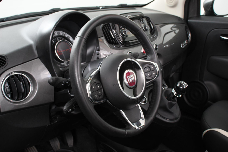 Fiat 500C 1.2 Lounge Navigatie Lederen interieur Climate control Cruise control Parkeer sensor achter DAB