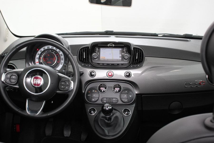 Fiat 500C 1.2 Lounge Navigatie Lederen interieur Climate control Cruise control Parkeer sensor achter DAB