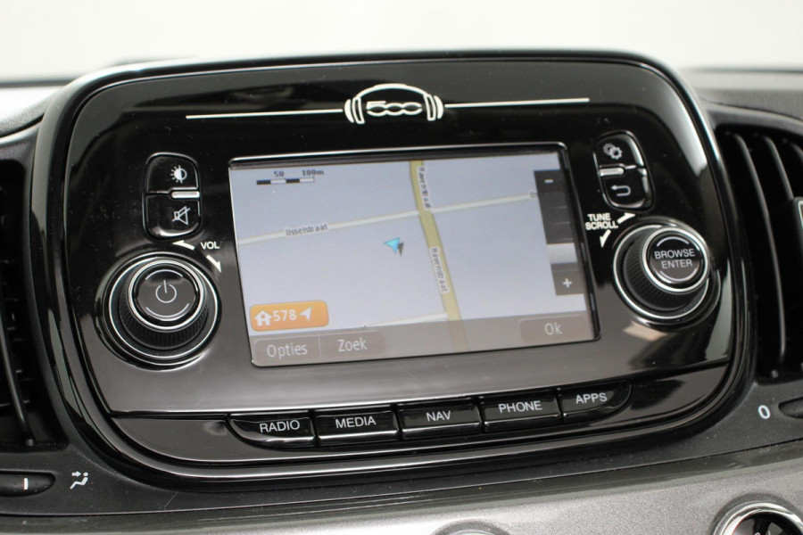 Fiat 500C 1.2 Lounge Navigatie Lederen interieur Climate control Cruise control Parkeer sensor achter DAB