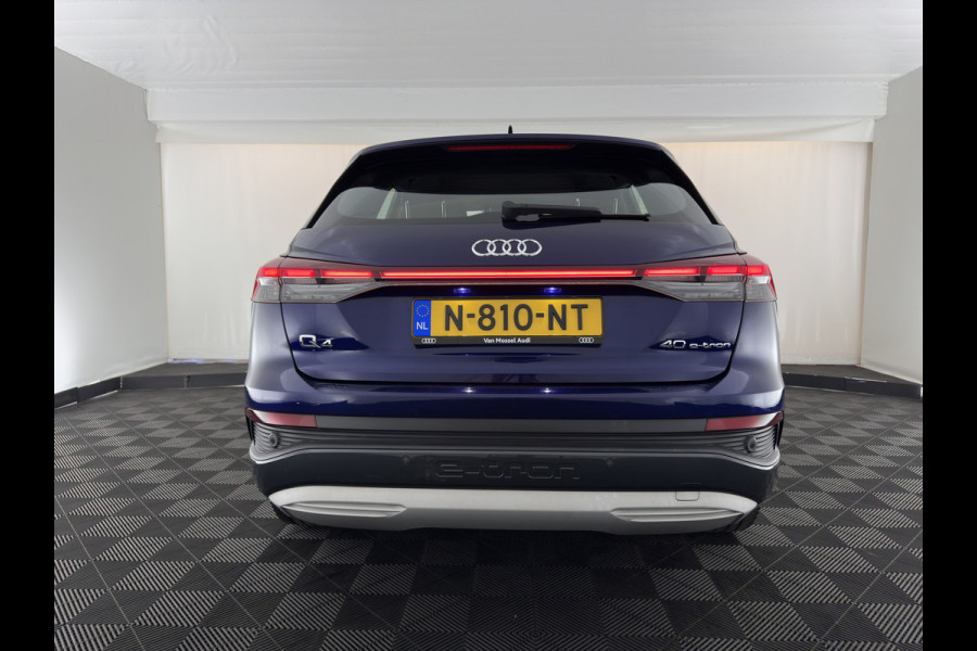 Audi Q4 e-tron 40 Launch edition Advanced 77 kWh [ 3-Fase-11kW ] (INCL-BTW) Aut. *NAVI-FULLMAP | MATRIX-LED | KEYLESS | CAMERA | AUDI-SOUND |  DIGI-COCKPIT | DAB | AMBIENTLIGHT | HEATED-SPORTSEATS | PRIVACYGLASS | CRUISE | 19''ALU*