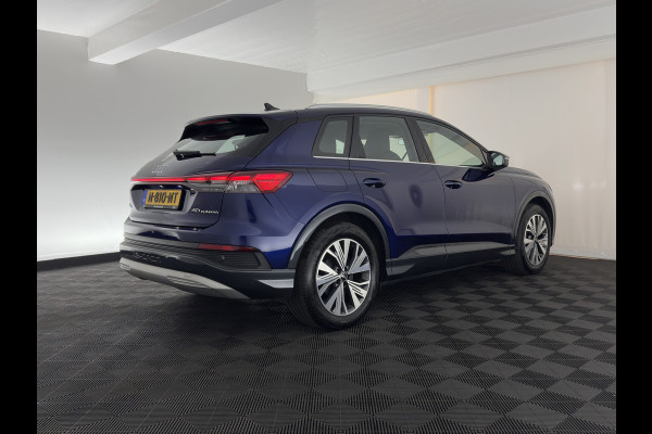 Audi Q4 e-tron 40 Launch edition Advanced 77 kWh [ 3-Fase-11kW ] (INCL-BTW) Aut. *NAVI-FULLMAP | MATRIX-LED | KEYLESS | CAMERA | AUDI-SOUND |  DIGI-COCKPIT | DAB | AMBIENTLIGHT | HEATED-SPORTSEATS | PRIVACYGLASS | CRUISE | 19''ALU*