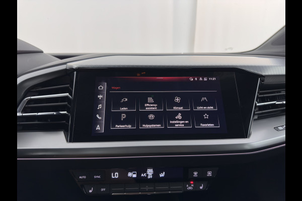 Audi Q4 e-tron 40 Launch edition Advanced 77 kWh [ 3-Fase-11kW ] (INCL-BTW) Aut. *NAVI-FULLMAP | MATRIX-LED | KEYLESS | CAMERA | AUDI-SOUND |  DIGI-COCKPIT | DAB | AMBIENTLIGHT | HEATED-SPORTSEATS | PRIVACYGLASS | CRUISE | 19''ALU*