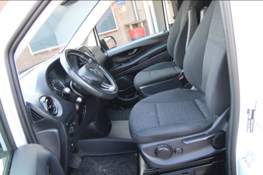 Mercedes-Benz Vito 114 CDI Lang / Automaat / Trekhaak / Dubbele schuif / Camera