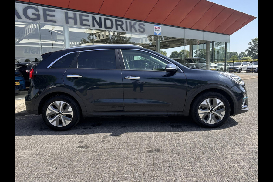 Kia e-Niro DynamicPlusLine 64 kWh | SOH: 95,1% | 3 Fase | Schuif/kantel dak | Afn. Trekhaak | Adaptive CC |