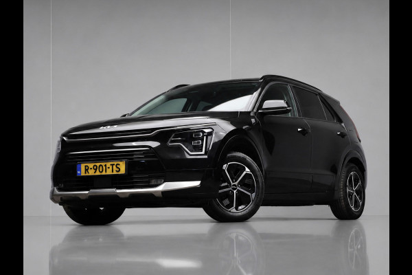 Kia Niro 1.6 GDi Hybrid DynamicPlusLine Sport (SCHUIFDAK,APPLE CARPLAY,NAVI,CAMERA,STOEL/STUUR VERWARMING,GETINT,LED,SPORTSTOELEN)