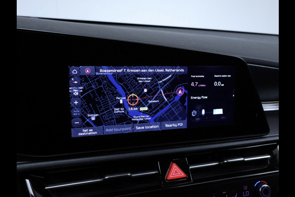 Kia Niro 1.6 GDi Hybrid DynamicPlusLine Sport (SCHUIFDAK,APPLE CARPLAY,NAVI,CAMERA,STOEL/STUUR VERWARMING,GETINT,LED,SPORTSTOELEN)