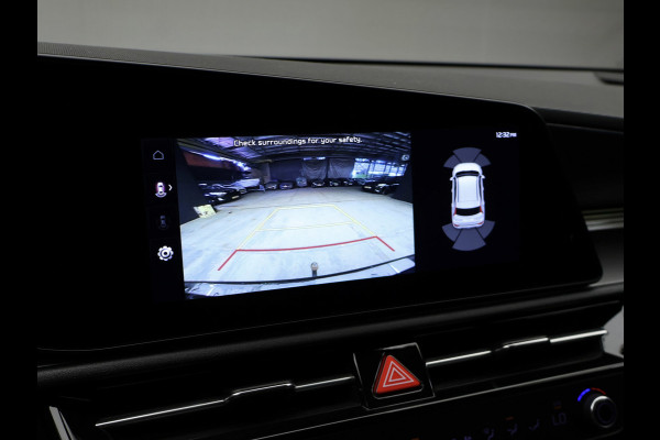 Kia Niro 1.6 GDi Hybrid DynamicPlusLine Sport (SCHUIFDAK,APPLE CARPLAY,NAVI,CAMERA,STOEL/STUUR VERWARMING,GETINT,LED,SPORTSTOELEN)