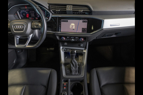 Audi Q3 Sportback 45 TFSI quattro S-Line edition one / 230pk / Panorama dak / Achteruitrij camera / Keyless / Stoelverwarming /