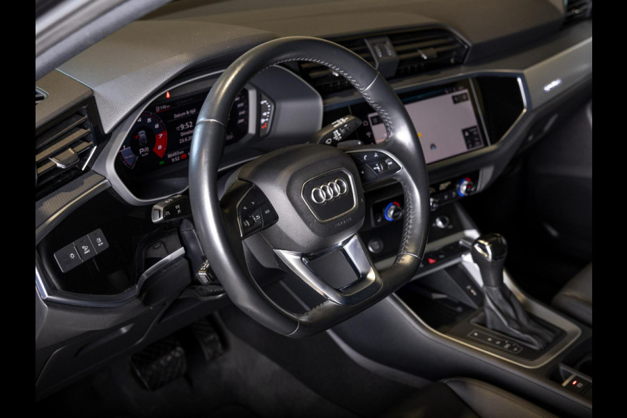 Audi Q3 Sportback 45 TFSI quattro S-Line edition one / 230pk / Panorama dak / Achteruitrij camera / Keyless / Stoelverwarming /