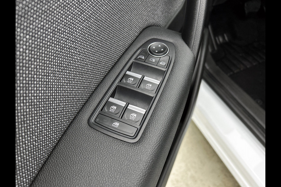 Renault Captur 1.8 E-Tech Full hybrid 160PK Techno | NAVI | ADAPTIVE CRUISE | CAMERA | CARPLAY