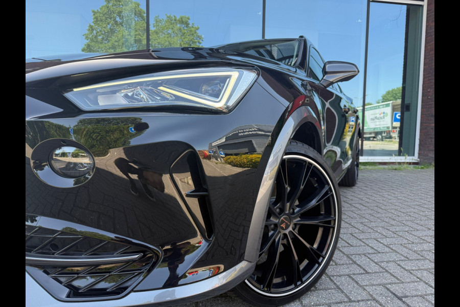 CUPRA Formentor 1.4 e-Hybrid Business - Automaat - Virt.Cockpit - Trekhaak - Navi
