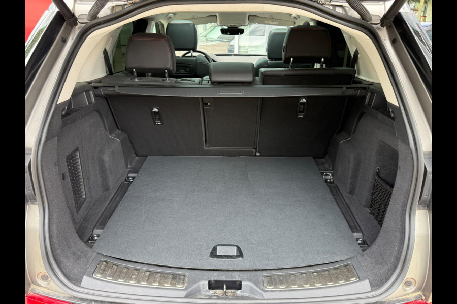 Land Rover Discovery Sport P300e 1.5 R-Dynamic HSE |Pano|ACC|Ventilatie|Winter|Meridian|Sfeer|El.Trekhaak|Silicon Premium