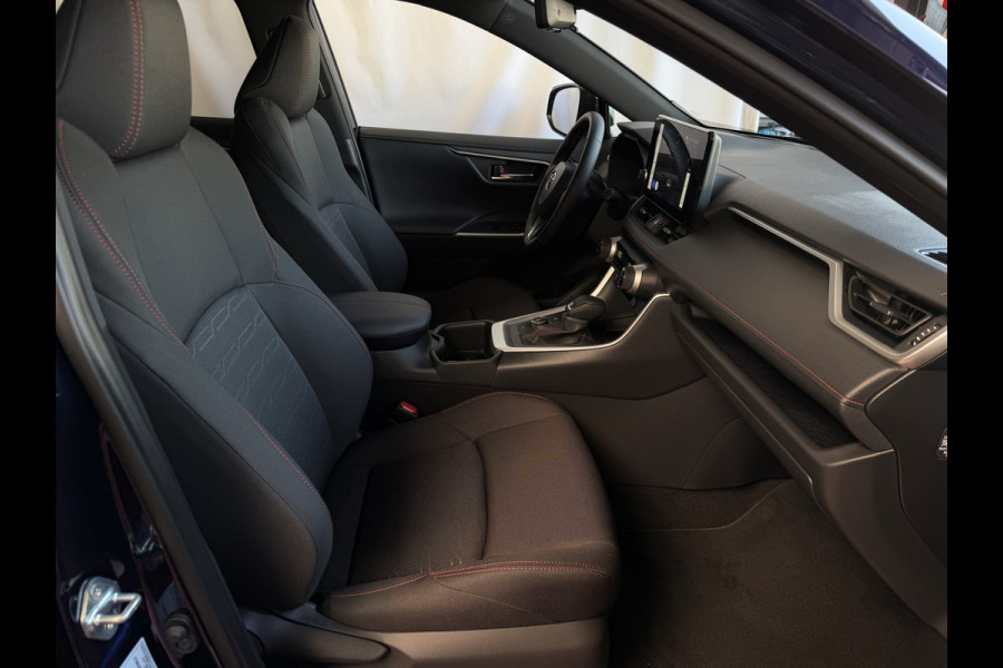 Toyota RAV4 2.5 PHEV AWD 306PK ✅gloednieuw ✅ | Trekgew. 1500KG | Head-up display | Camera | Full LED | Elektrische achterklep | Stuur/Stoelv PHEV PLUG IN