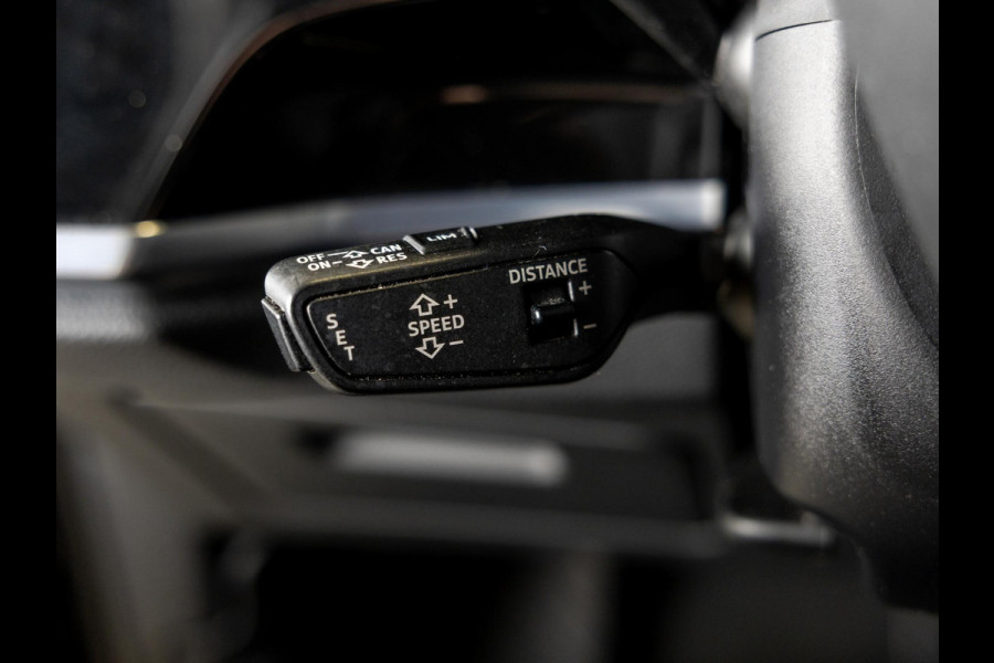 Audi Q3 35 TFSI Advanced Pro Line Business / 150pk / Trekhaak / Bang & Olufsen / Achteruitrij camera / Stoelverwarming / Leder /
