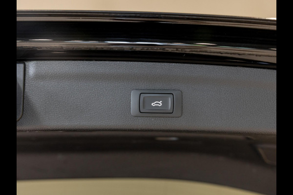 Audi Q3 35 TFSI Advanced Pro Line Business / 150pk / Trekhaak / Bang & Olufsen / Achteruitrij camera / Stoelverwarming / Leder /