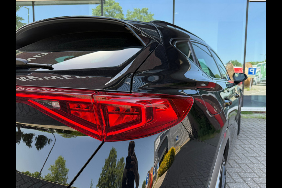 CUPRA Formentor 1.4 e-Hybrid Business - Automaat - Virt.Cockpit - Trekhaak - Navi