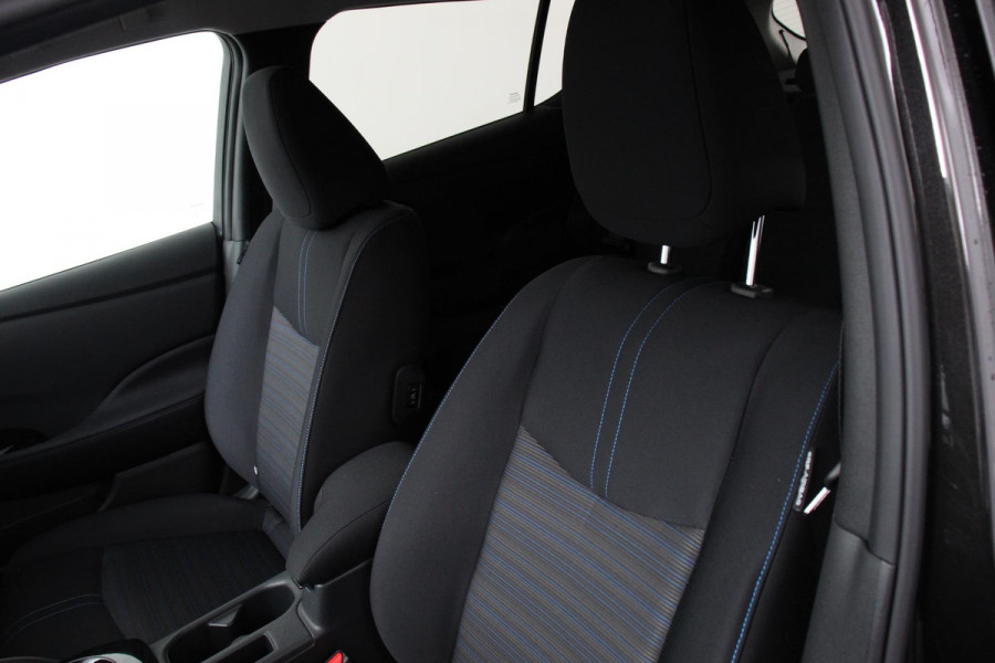 Nissan Leaf N-Connecta 40 kWh Navigatie Bluetooth Cruise Control Lichtmetalen Velgen