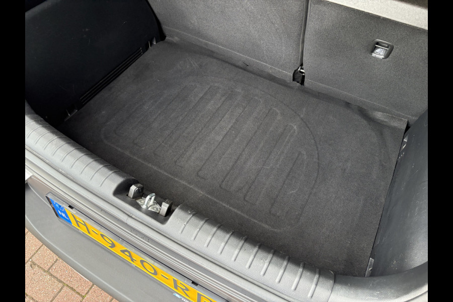 Kia Stonic 1.0 T-GDi DynamicLine CAMERA/NAVI/CARPLAY/CRUISE/PDC/TREKHAAK