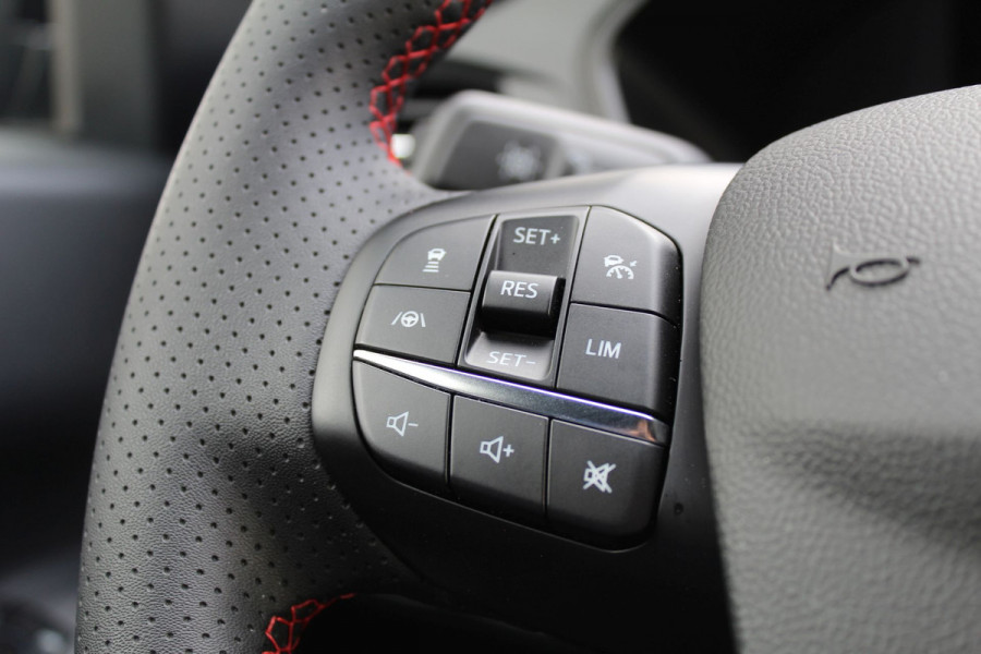 Ford Kuga 2.5 PHEV ST-Line | Panoramadak | Trekhaak | BLIS | Head-up | Adaptieve cruise