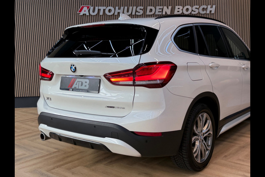 BMW X1 XDrive25e High Executive Sport Line 220PK