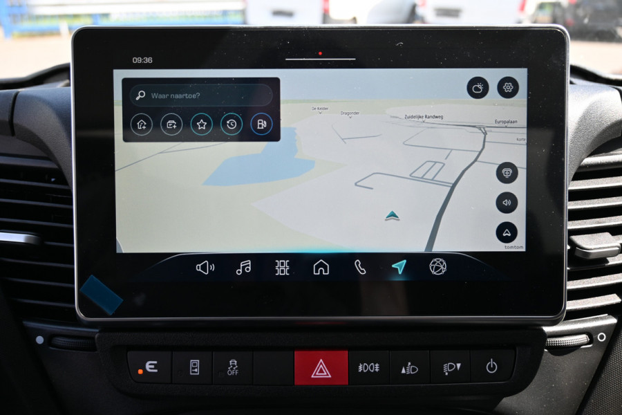 Iveco Daily 35S18 3.0 180 pk Hi-Matic Bakwagen ACC, Geveerde stoel, Apple Carplay/Android Auto