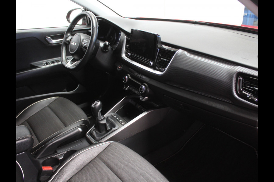 Kia Stonic 1.0 T-GDi MHEV GT-Line CARPLAY | CAMERA | CLIMATE | LED | NAVI | DAB | LMV17 | LEER/STOF | KEYLESS | CRUISE | AFNBTRHAAK | STOEL