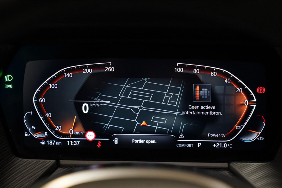 BMW 1-serie 120i M-Sport Pano|Sfeer|Stuurverwarming