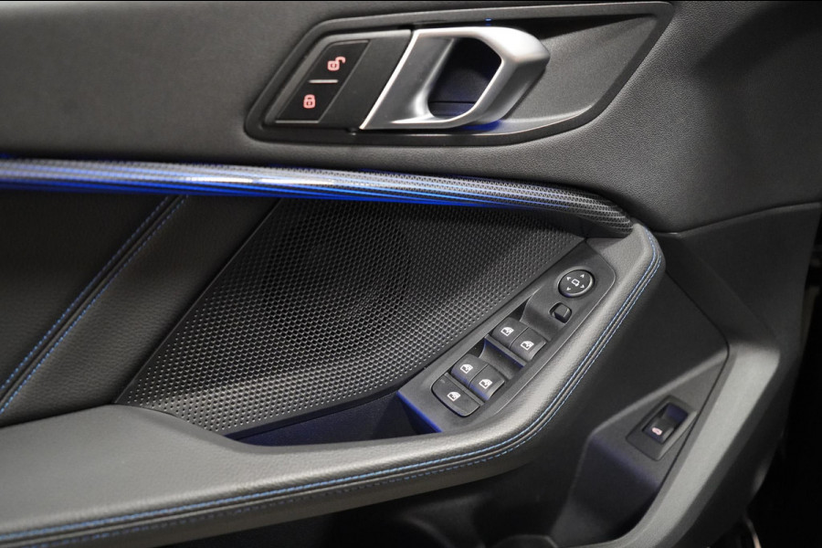 BMW 1-serie 120i M-Sport Pano|Sfeer|Stuurverwarming
