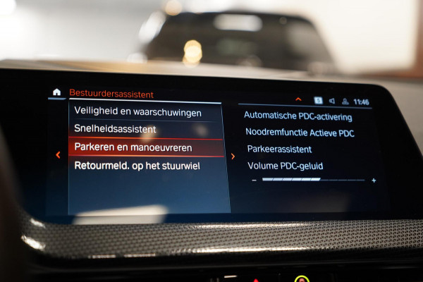 BMW 1-serie 120i M-Sport Pano|Sfeer|Stuurverwarming