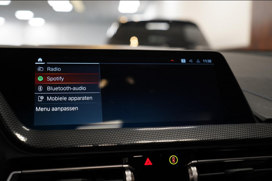 BMW 1-serie 120i M-Sport Pano|Sfeer|Stuurverwarming
