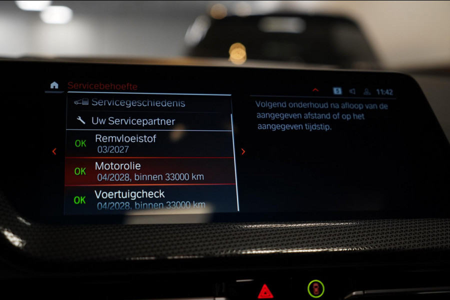 BMW 1-serie 120i M-Sport Pano|Sfeer|Stuurverwarming