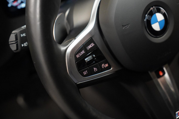 BMW 1-serie 120i M-Sport Pano|Sfeer|Stuurverwarming