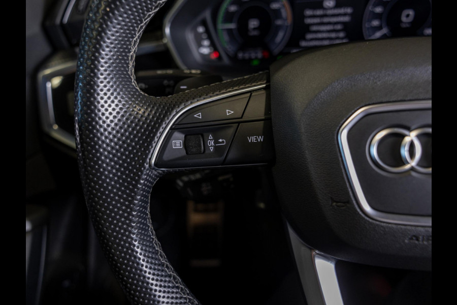 Audi Q3 45 TFSI e S edition / 245pk / Trekhaak / Bang & Olufsen / Keyless / Elektrische stoelverstelling met geheugen /